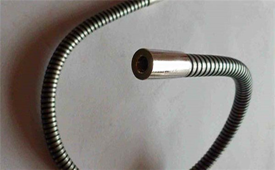 电缆用不锈钢金属软管型号
